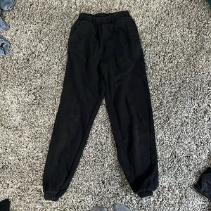 size small black Zara sweatpants